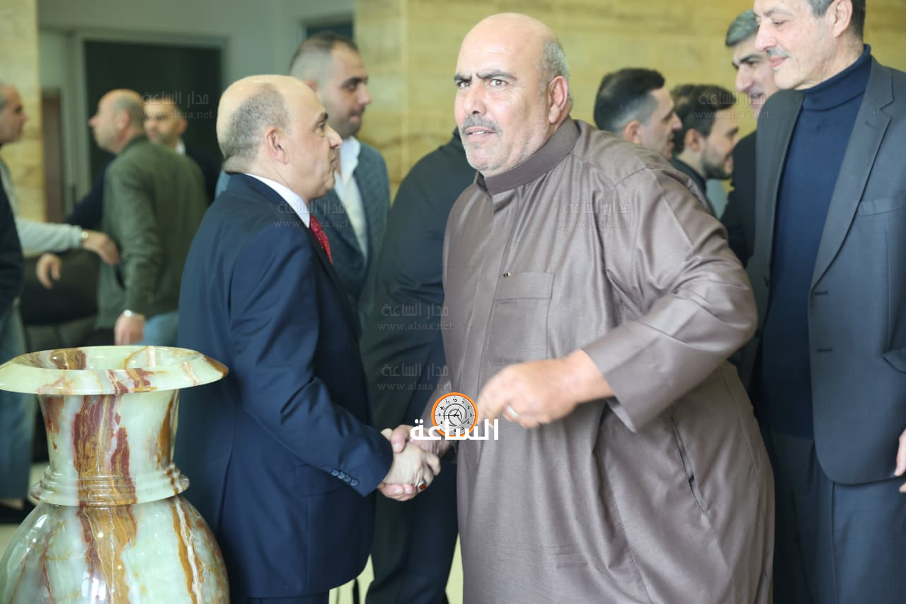 Madar Al-Saa Images 0.7979589621005115