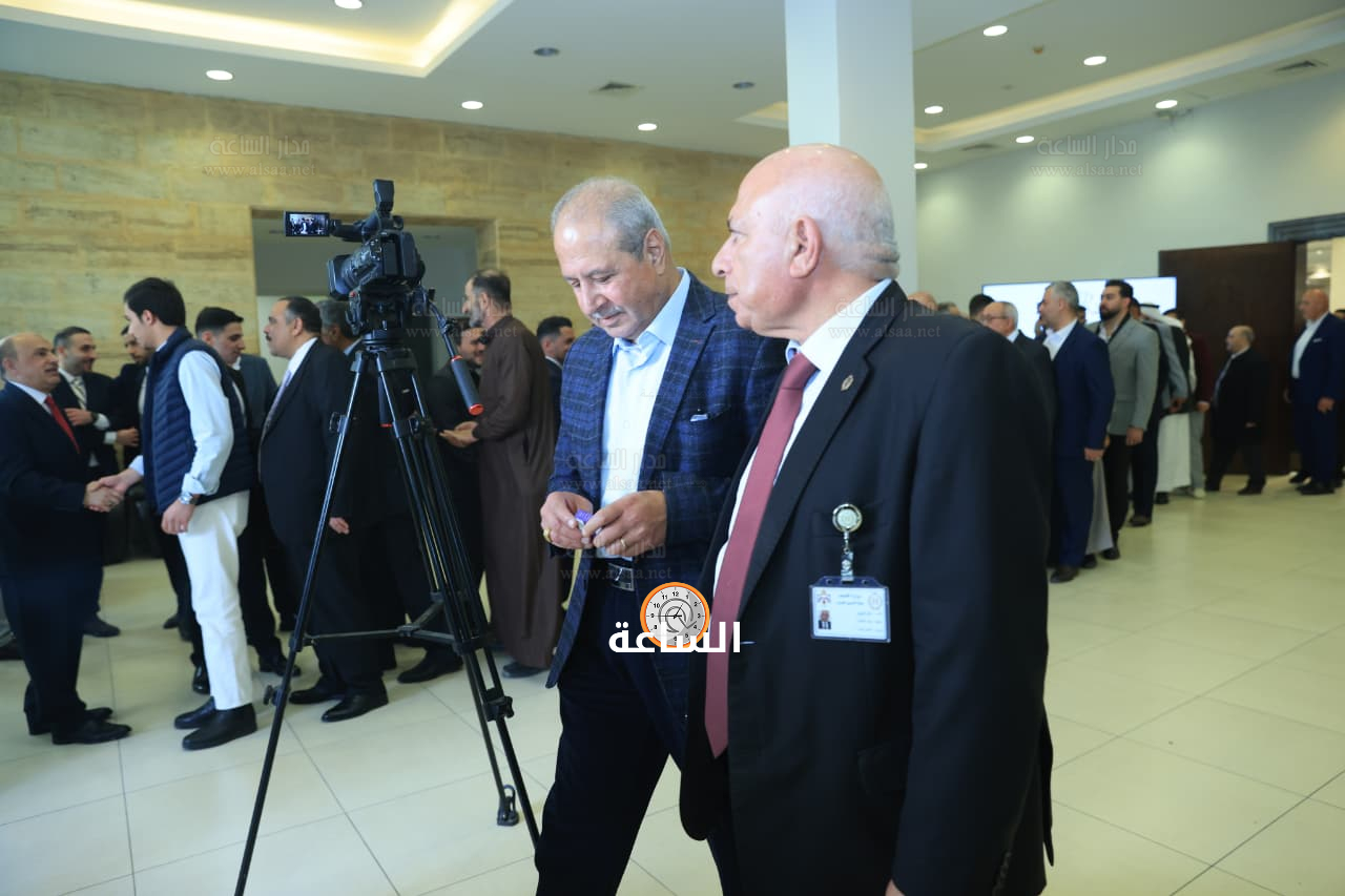 Madar Al-Saa Images 0.332421194385602