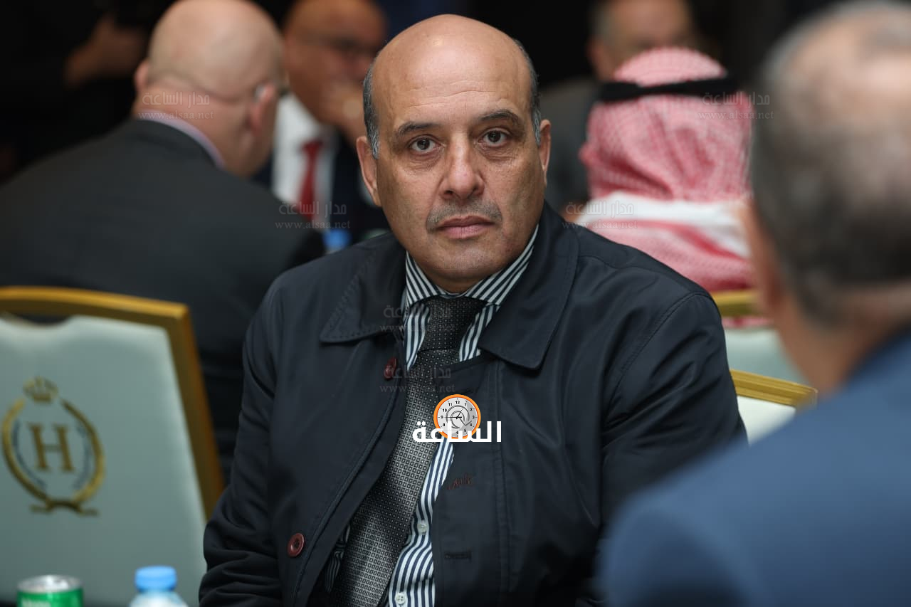 Madar Al-Saa Images 0.10111599586656084