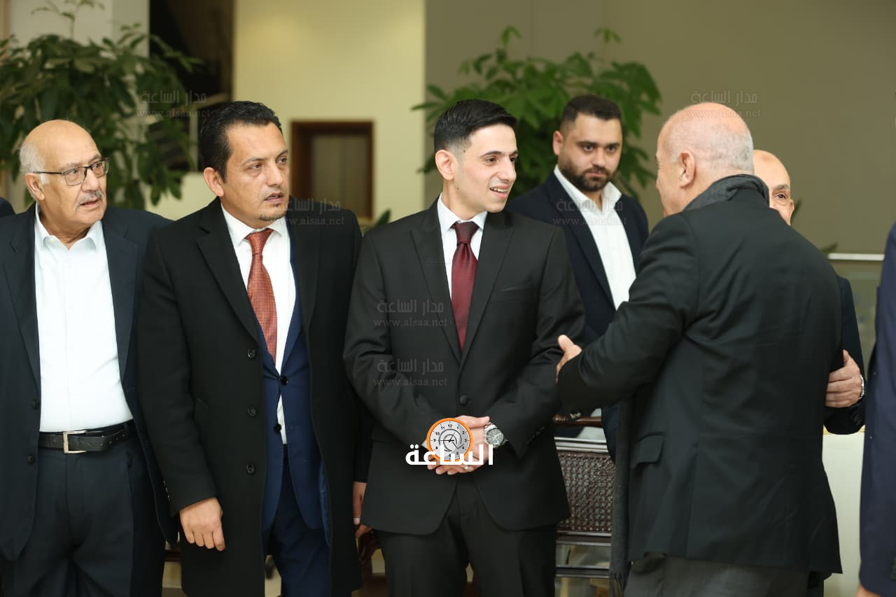 Madar Al-Saa Images 0.8457092438836289