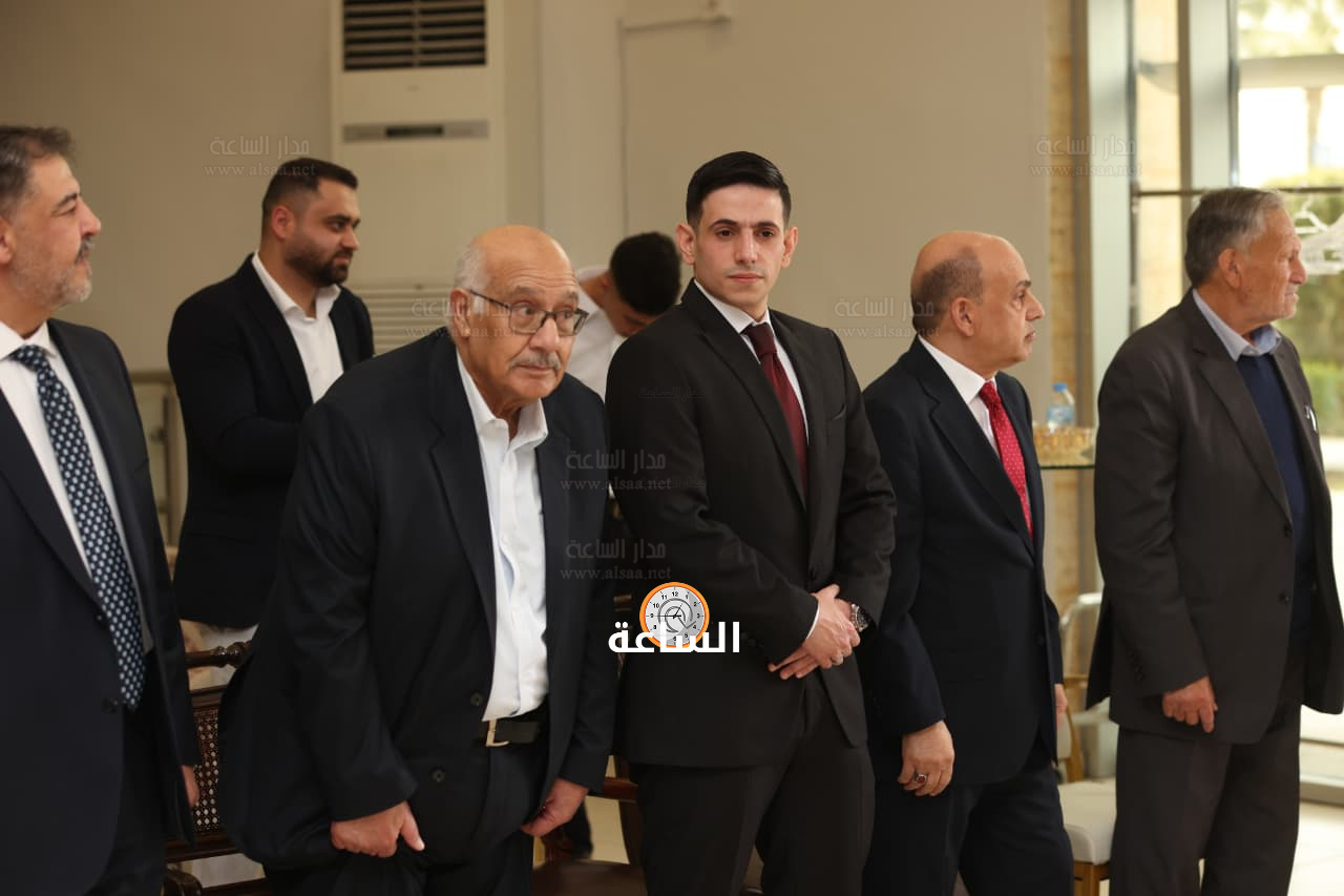 Madar Al-Saa Images 0.9999127788156073