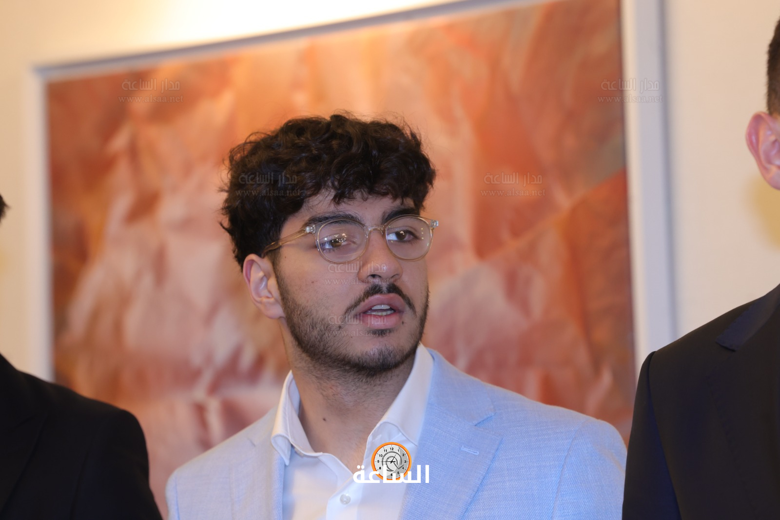 Madar Al-Saa Images 0.38584662582052887