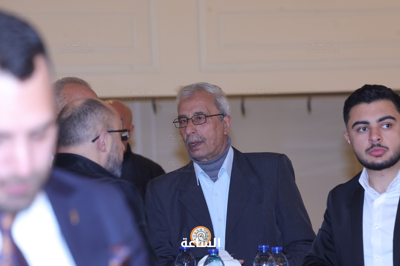 Madar Al-Saa Images 0.8558604114137848