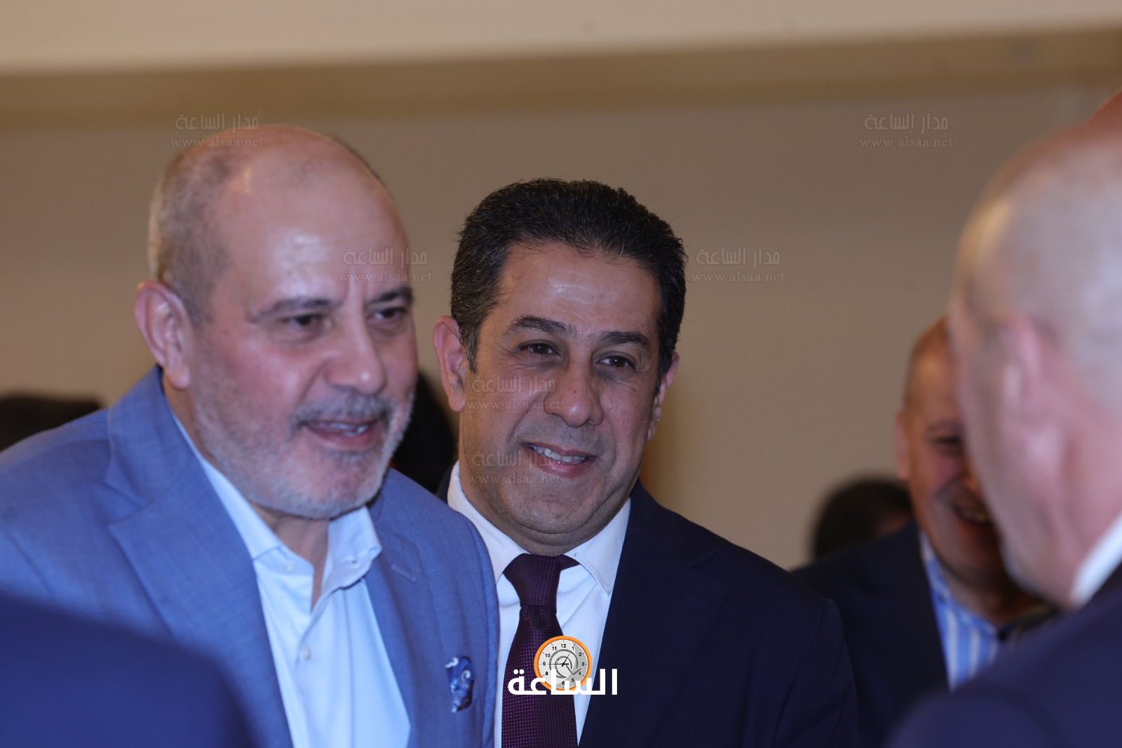 Madar Al-Saa Images 0.7495444305937616