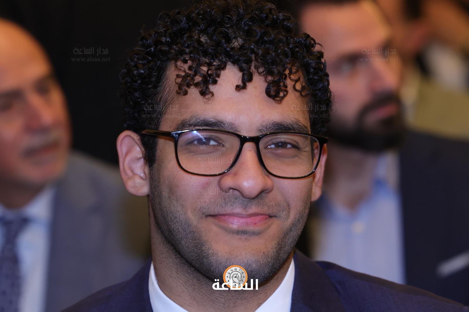 Madar Al-Saa Images 0.3299393383940654