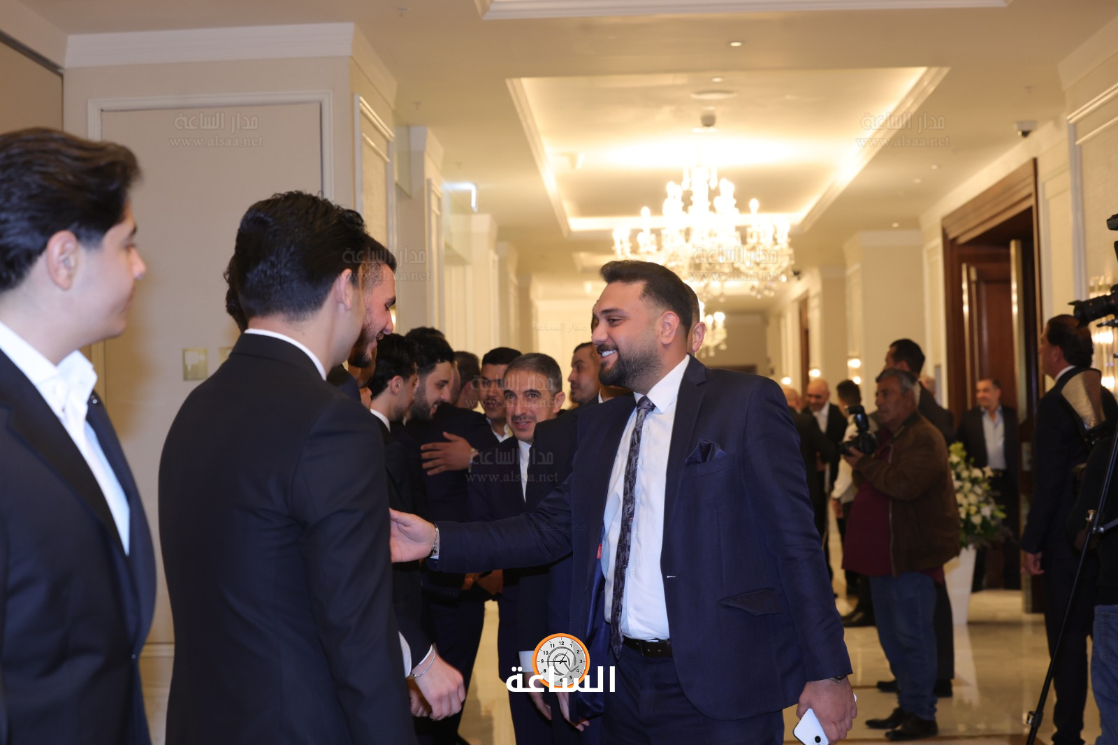 Madar Al-Saa Images 0.33835418906284553