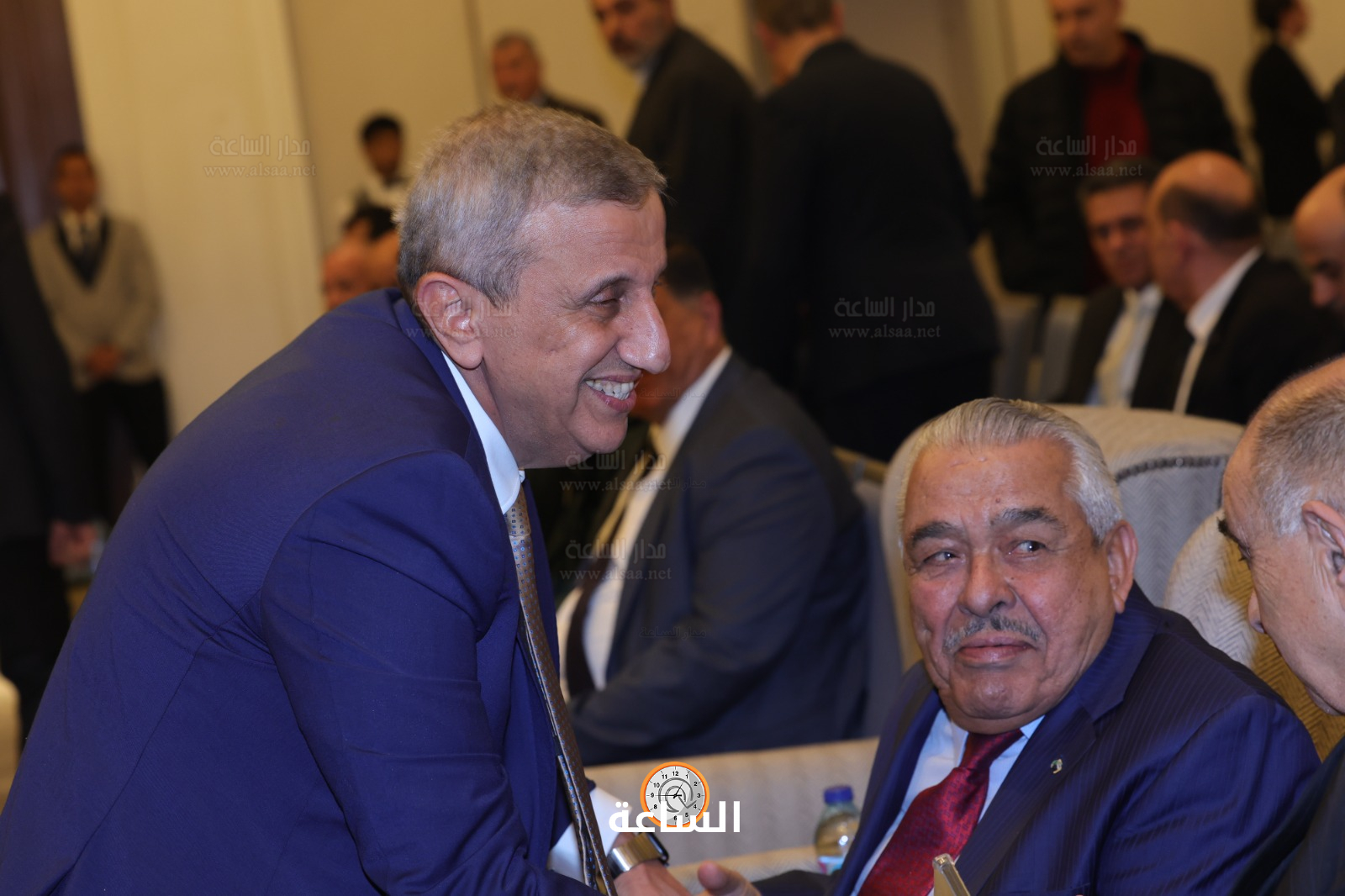 Madar Al-Saa Images 0.03942391634969733