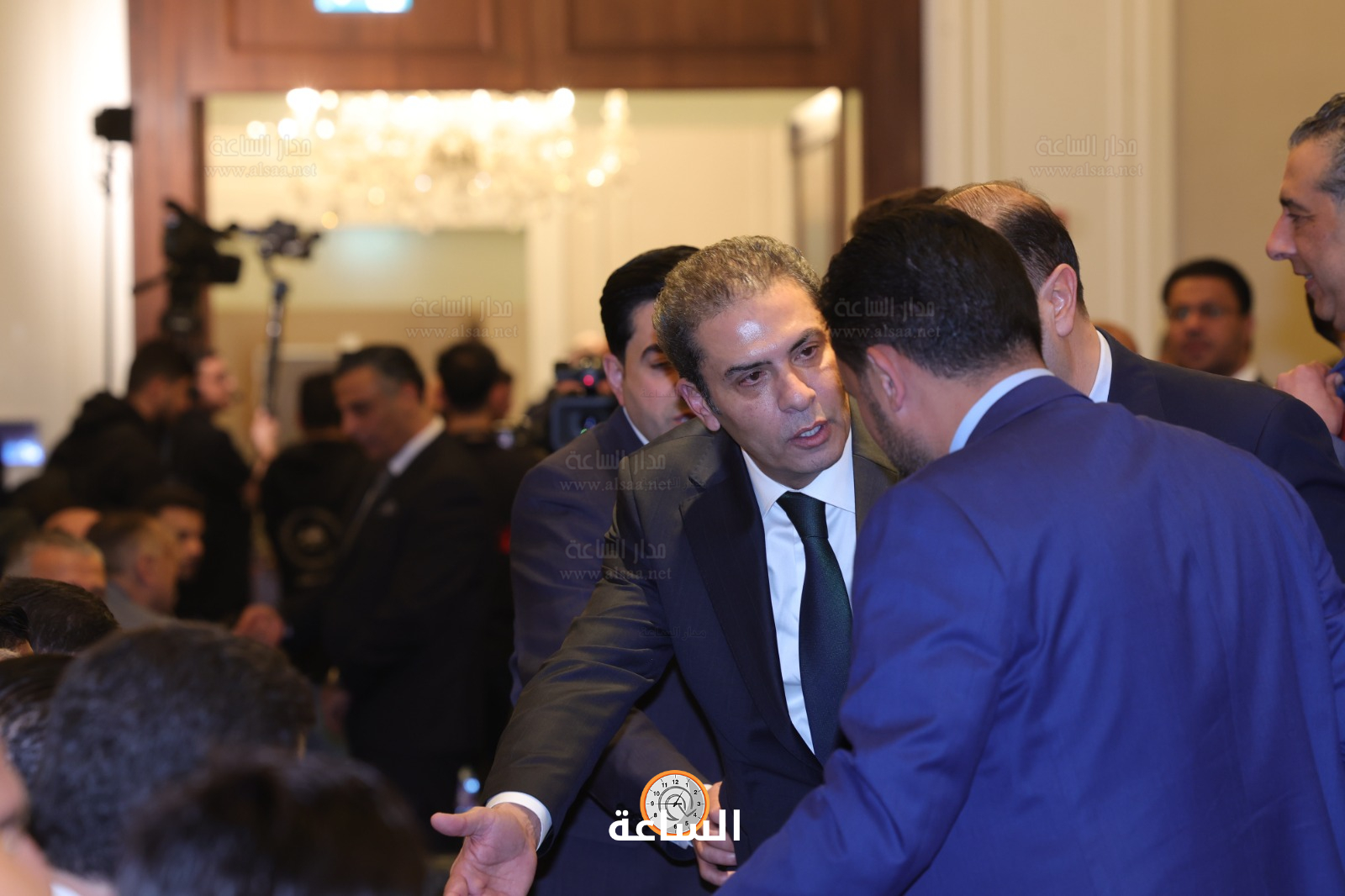 Madar Al-Saa Images 0.7134685997238219