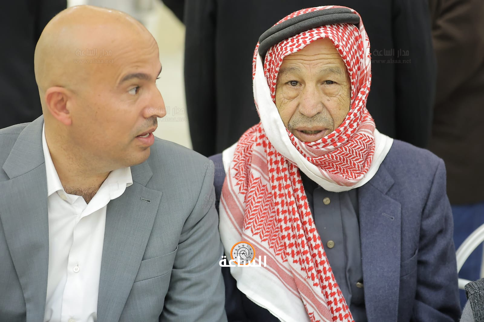 Madar Al-Saa Images 0.8591342932884736