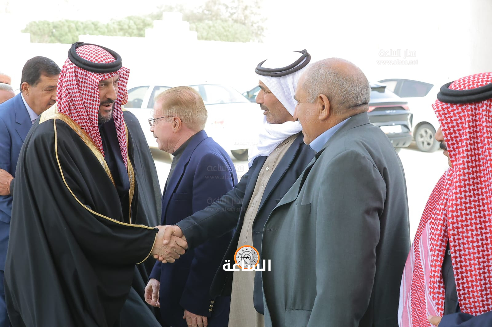 Madar Al-Saa Images 0.1483853457857136