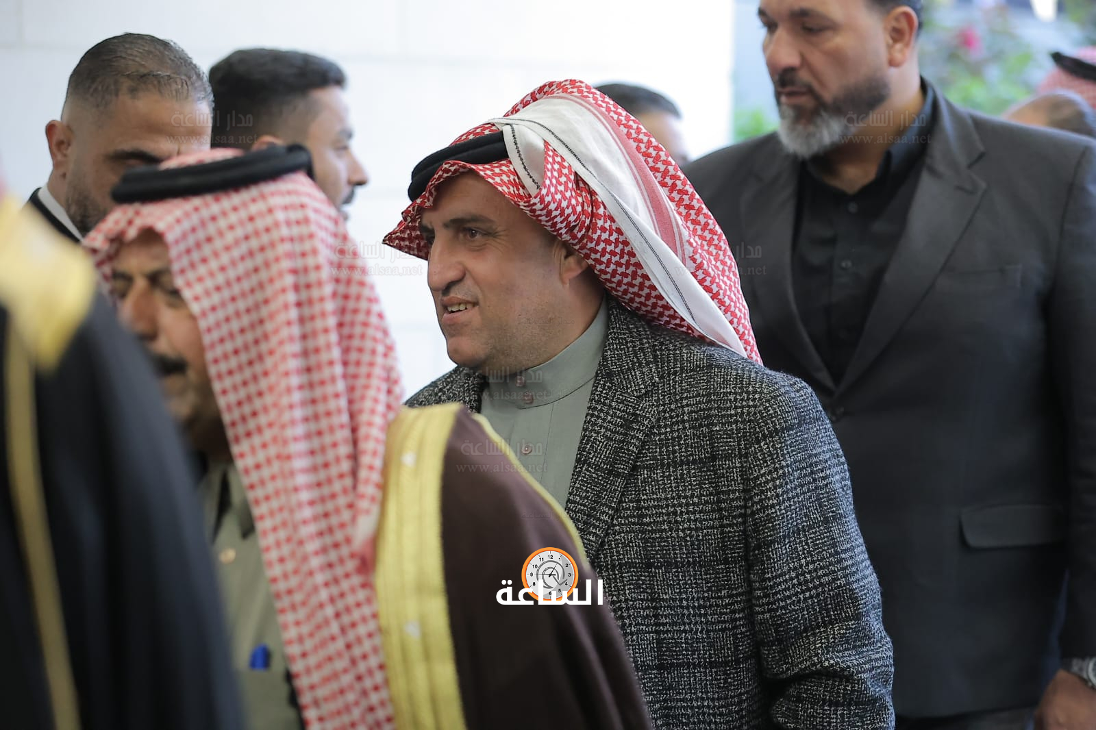 Madar Al-Saa Images 0.535912205348497