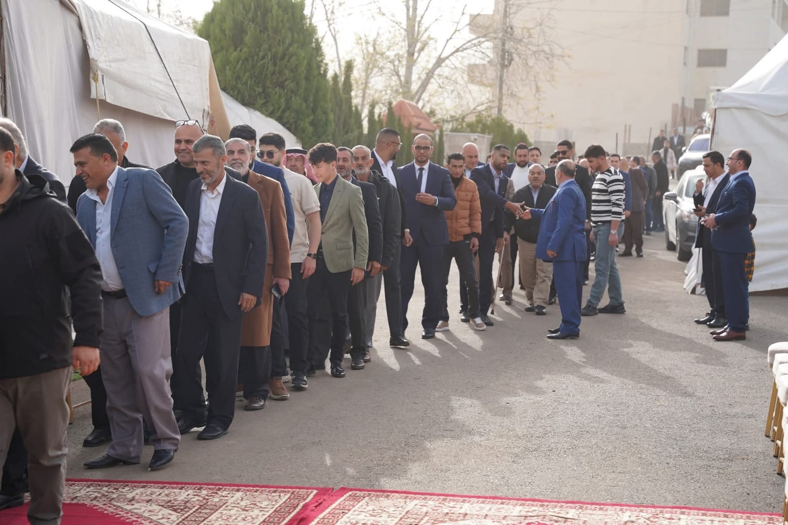 Madar Al-Saa Images 0.5142182386748071