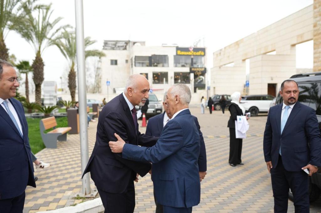 Madar Al-Saa Images 0.23082345780083002