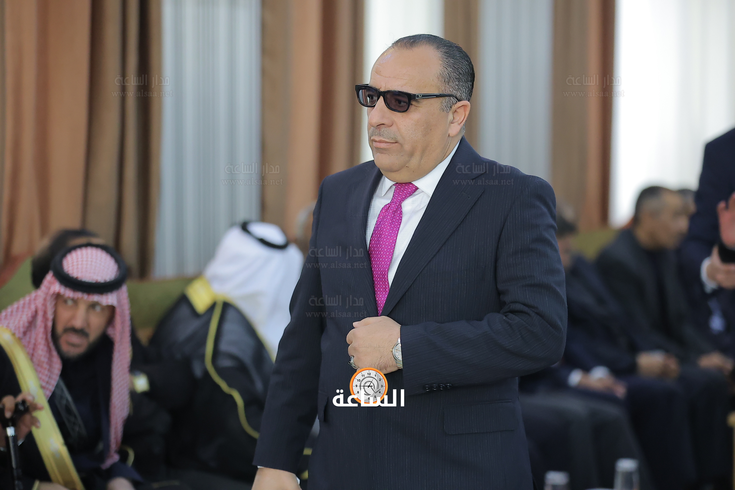 Madar Al-Saa Images 0.5425919295716173