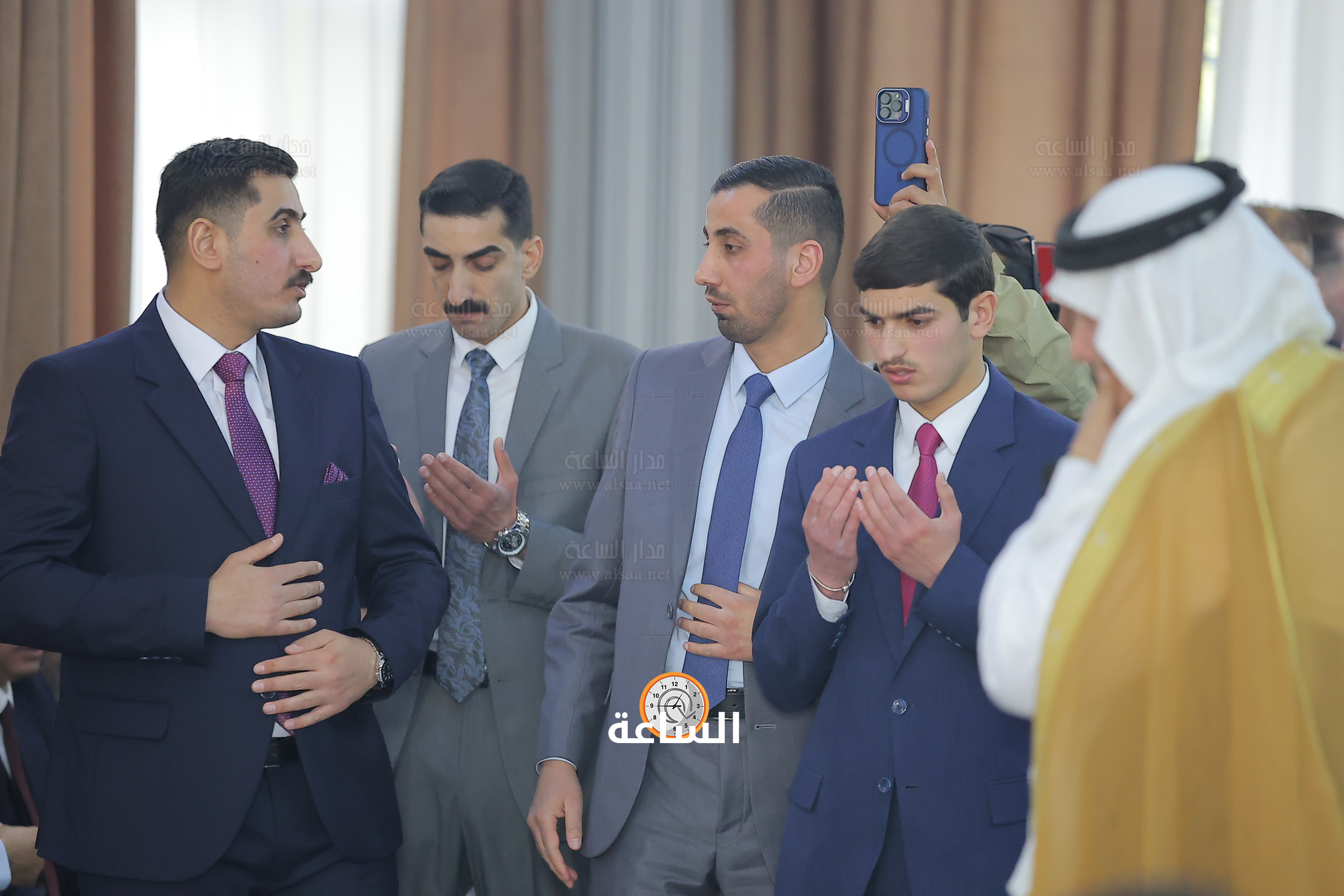 Madar Al-Saa Images 0.6817739540149134