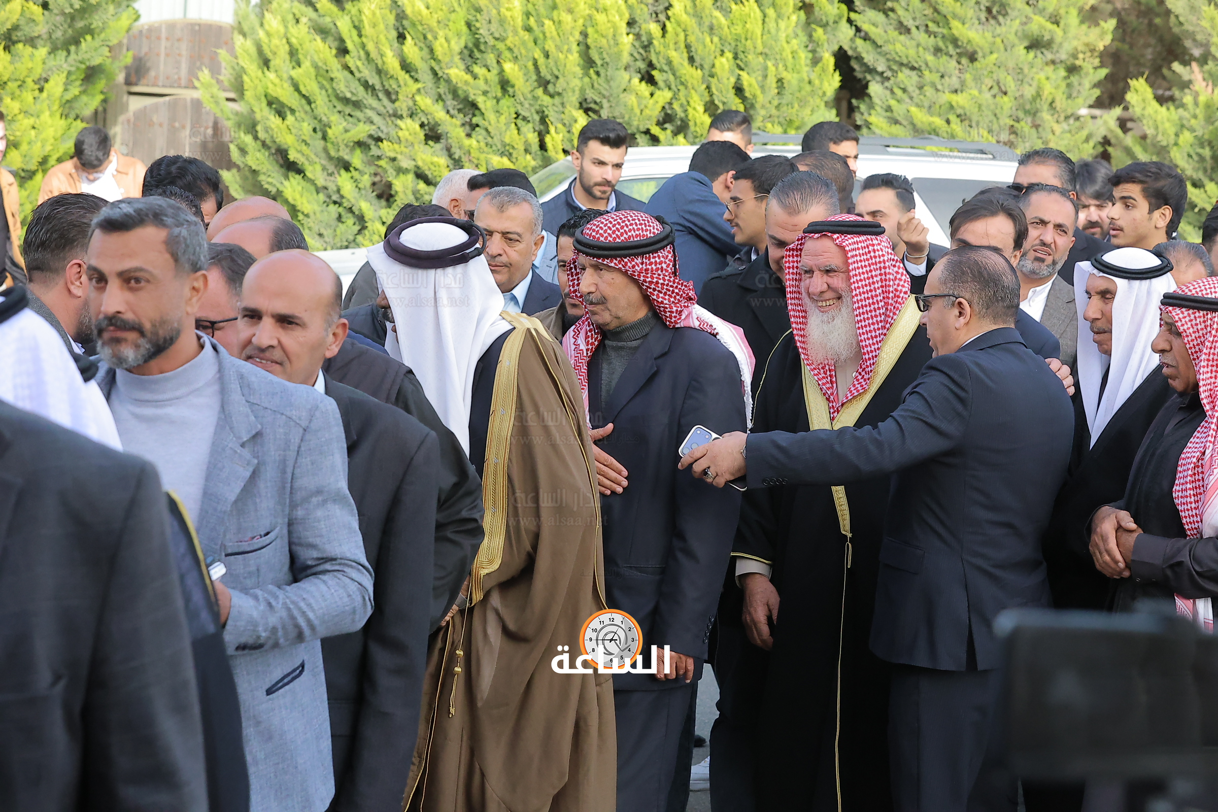 Madar Al-Saa Images 0.8298645609718885