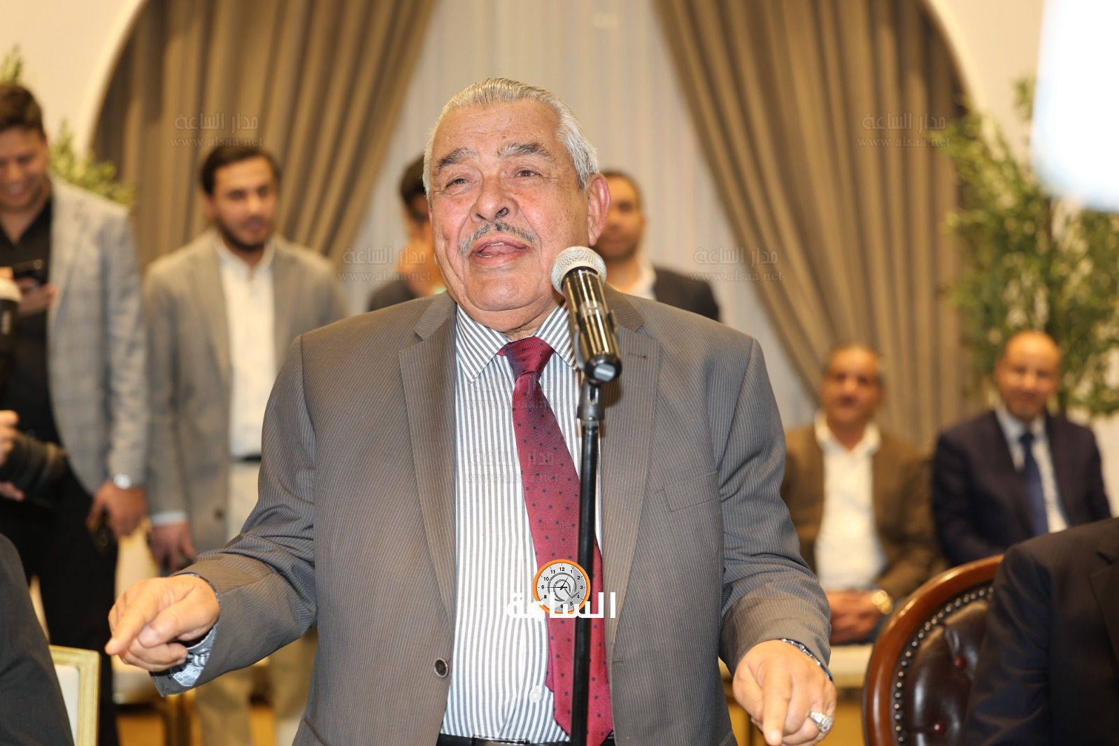 Madar Al-Saa Images 0.0972655283213506