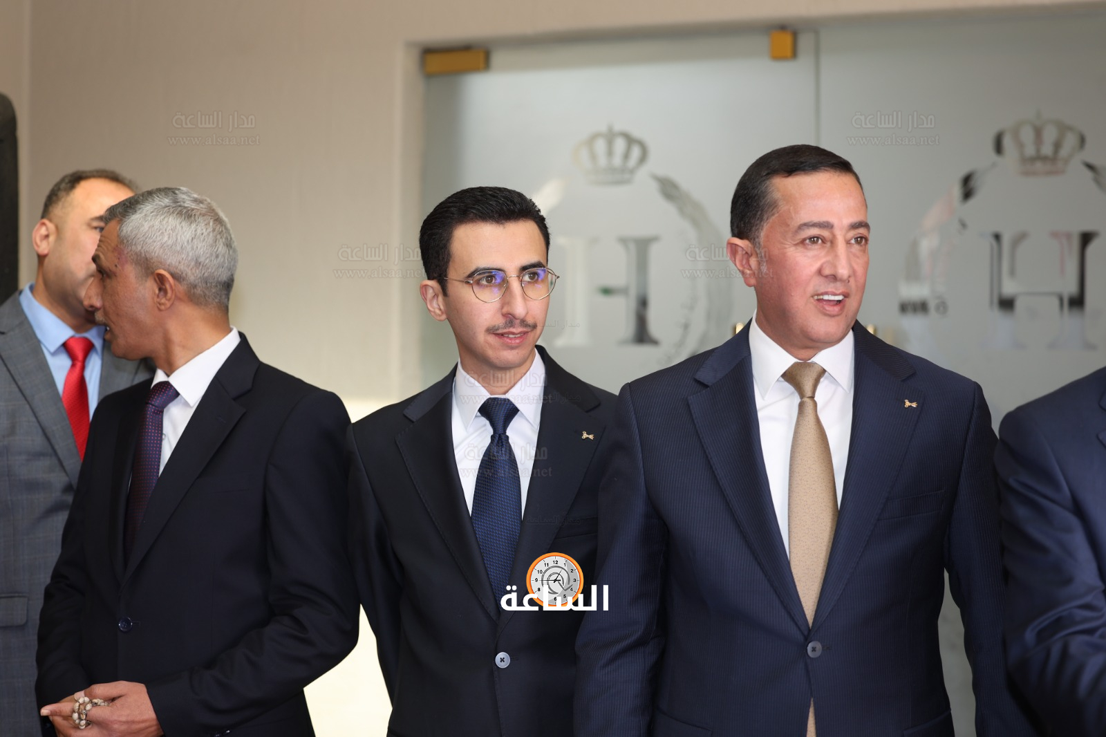 Madar Al-Saa Images 0.21949489094657393