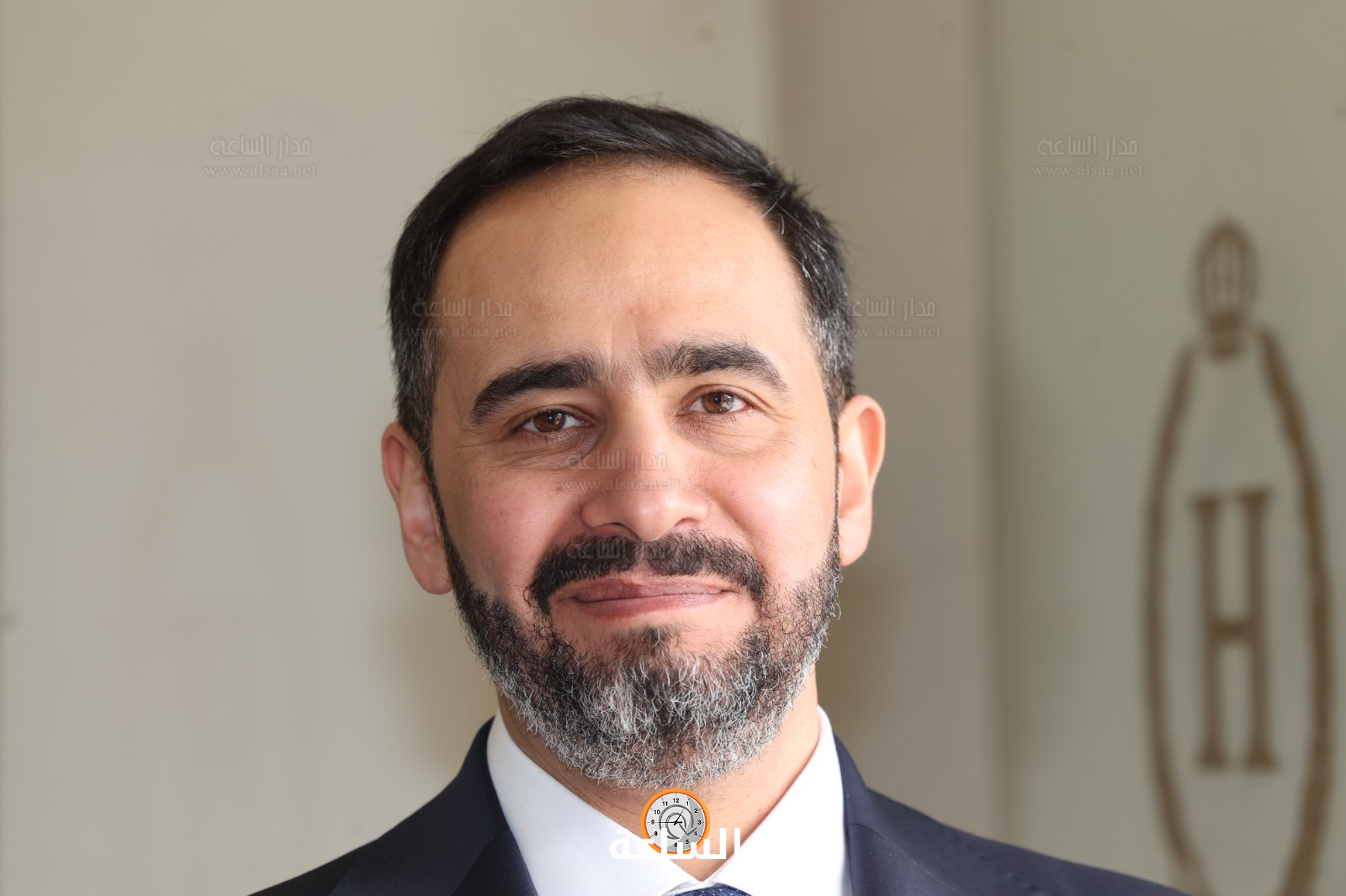 Madar Al-Saa Images 0.8591815206048659