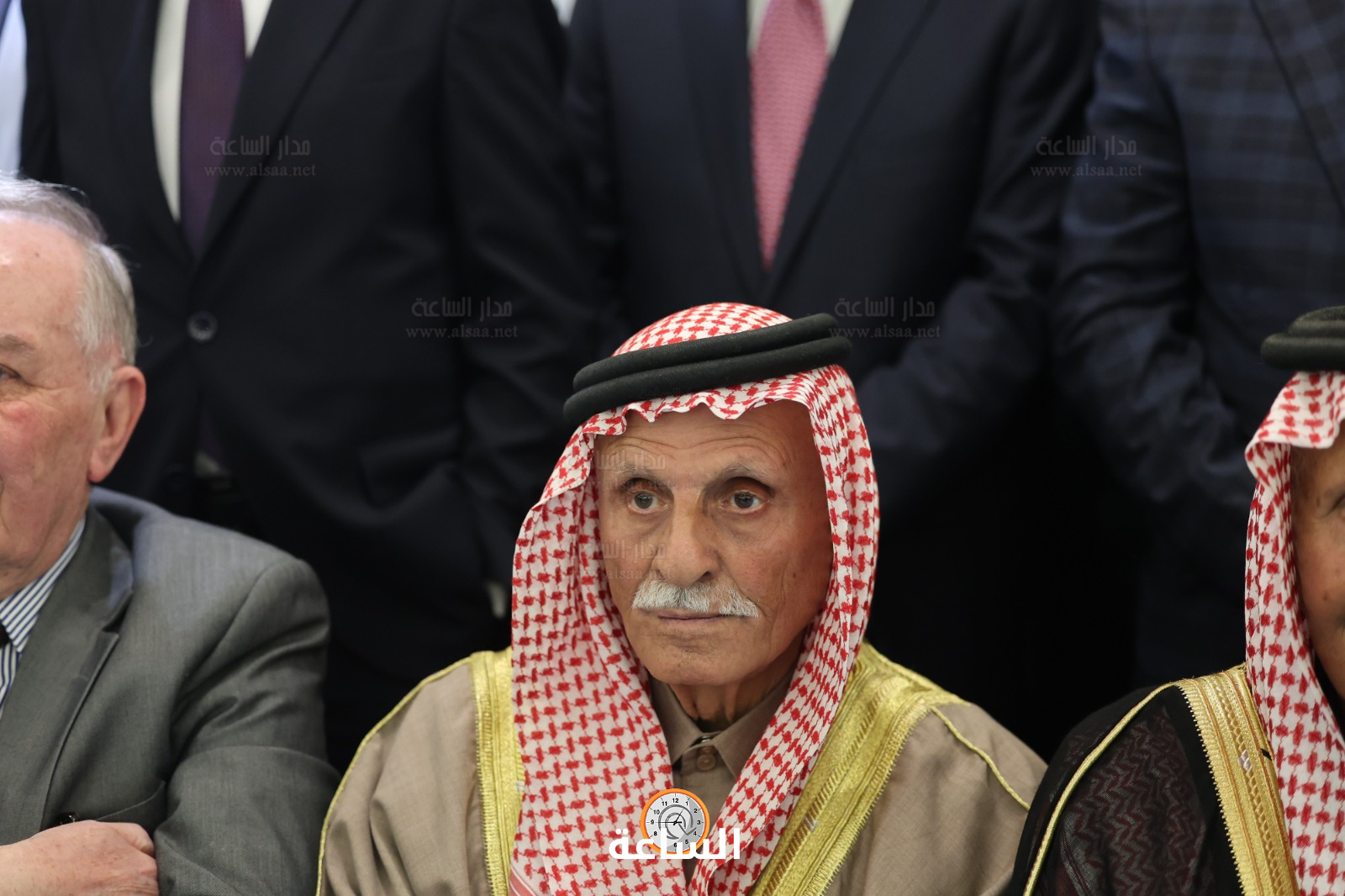 Madar Al-Saa Images 0.083400110146997