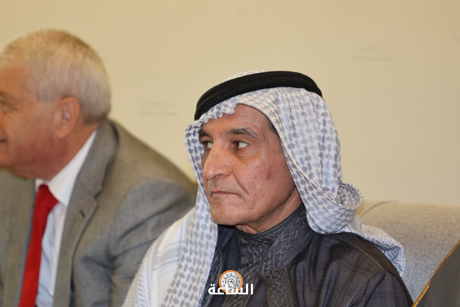 Madar Al-Saa Images 0.9110331820213132