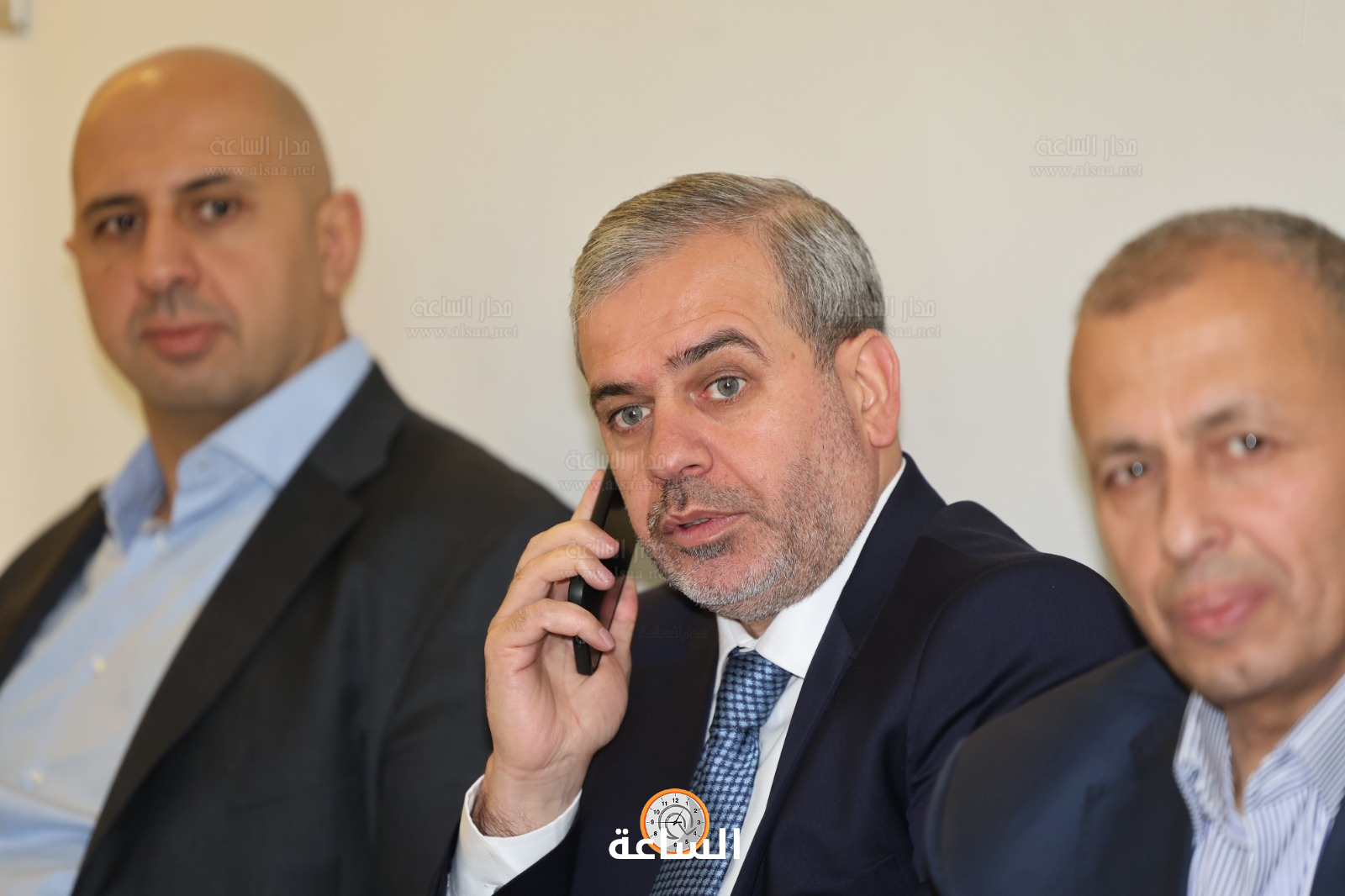 Madar Al-Saa Images 0.438062065675886