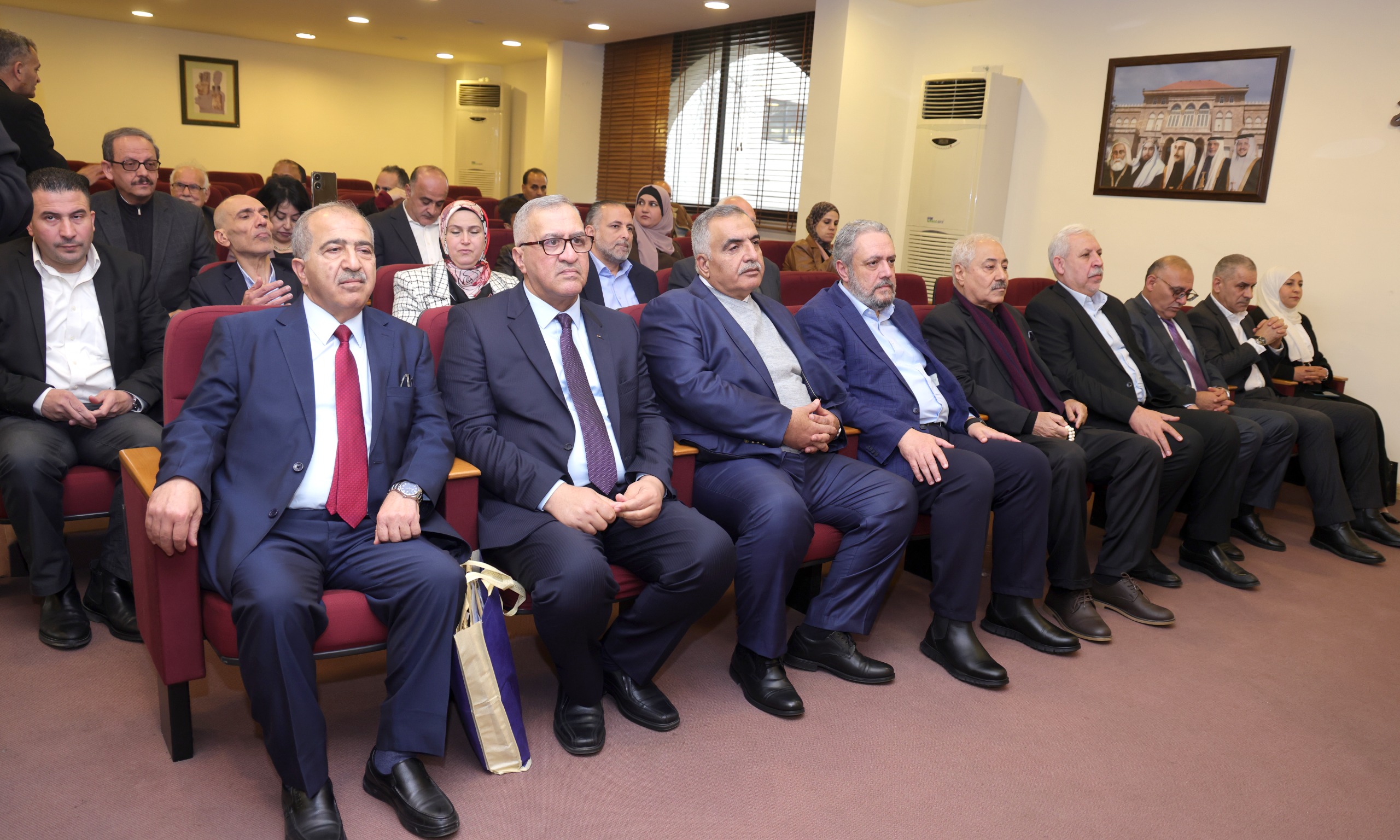 Madar Al-Saa Images 0.851334226226856