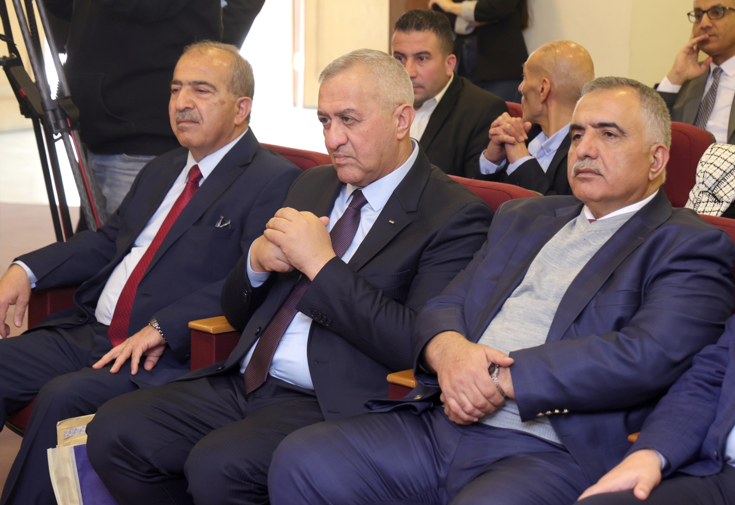 Madar Al-Saa Images 0.2731542837418931