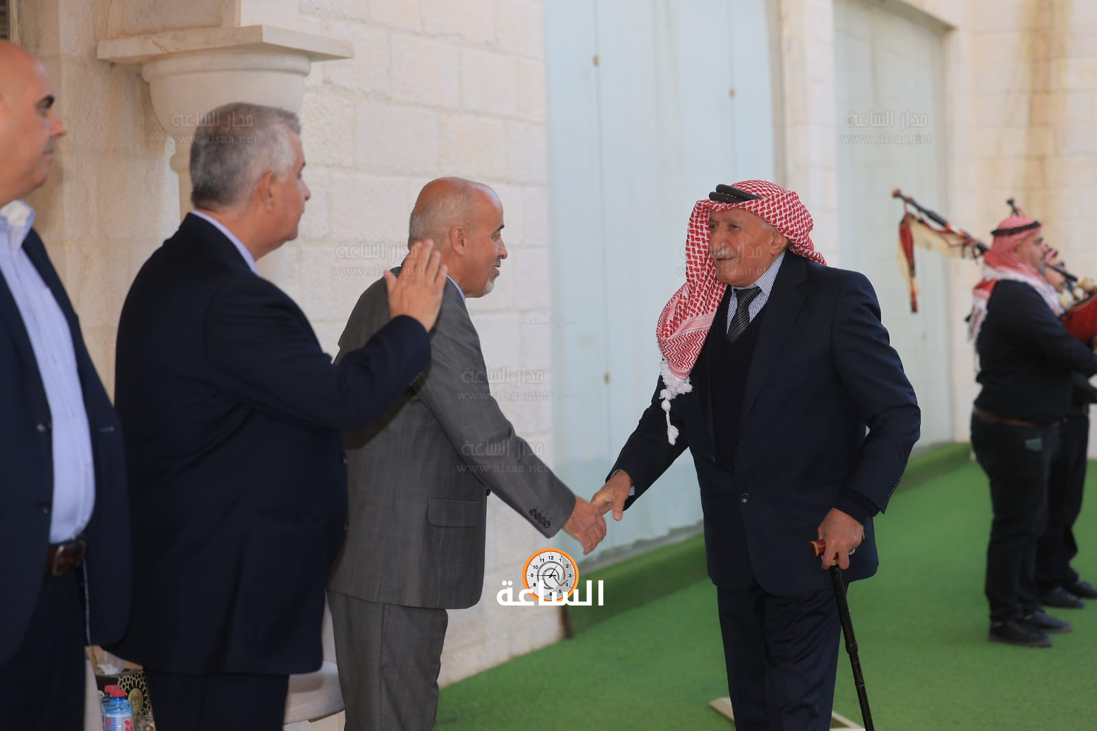 Madar Al-Saa Images 0.4763163383255439