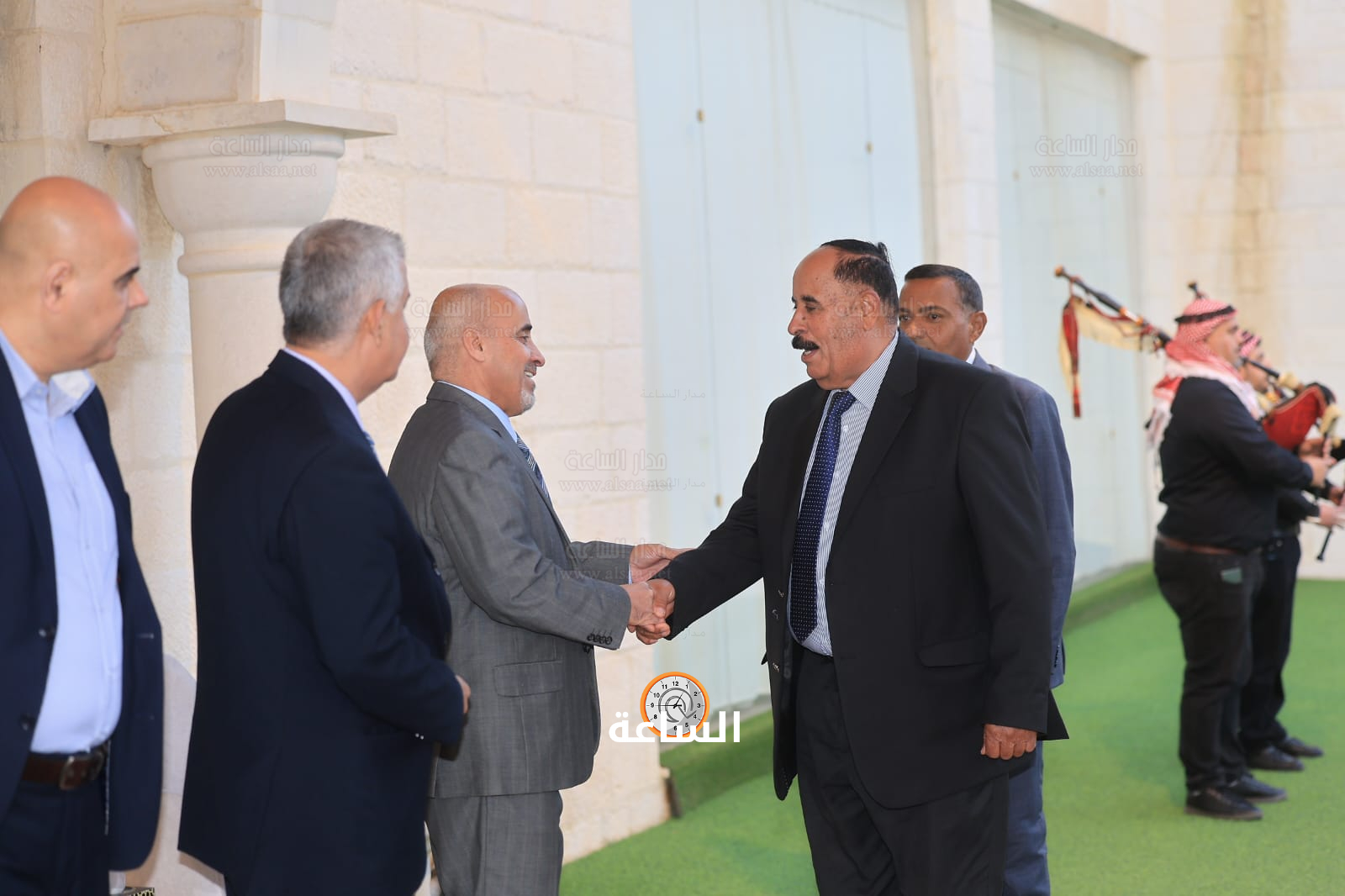 Madar Al-Saa Images 0.761301821744675