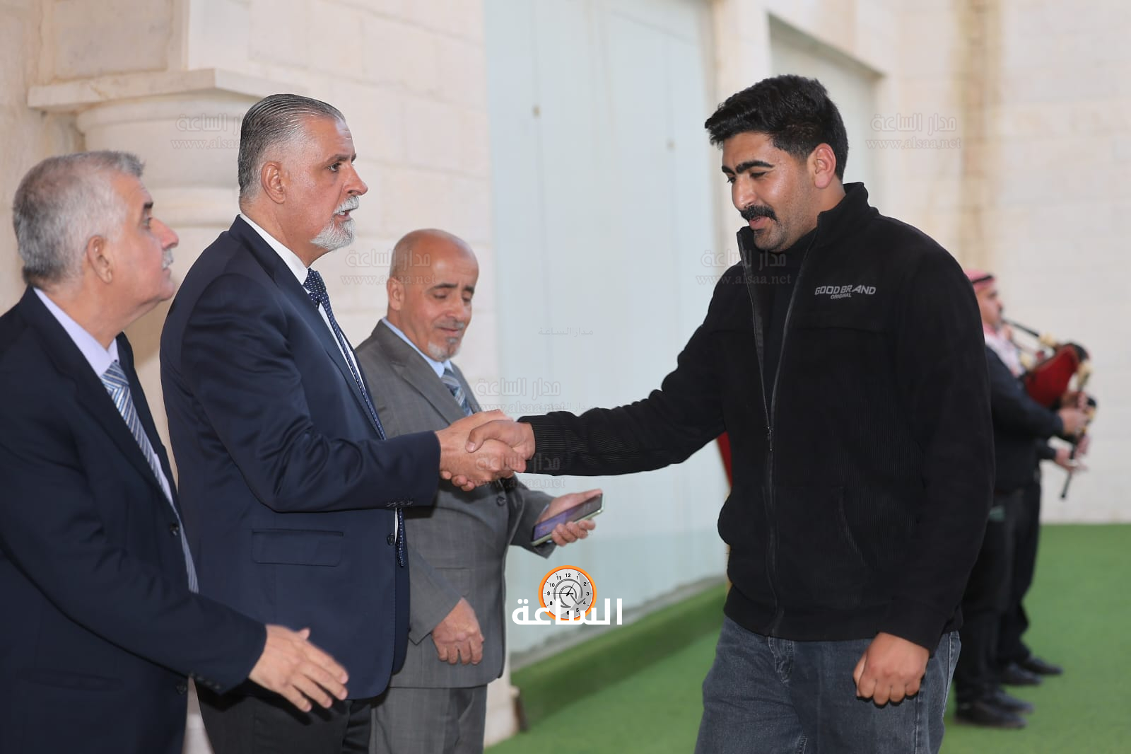 Madar Al-Saa Images 0.10738065846542577