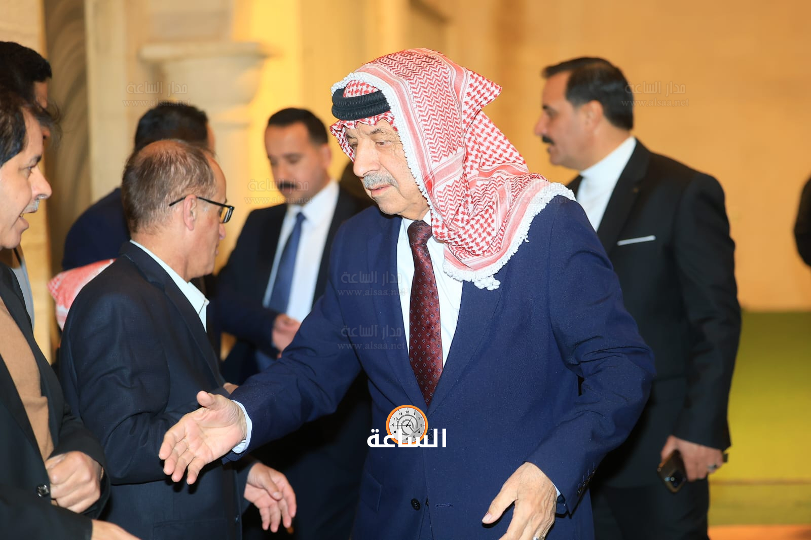 Madar Al-Saa Images 0.4221913783815614