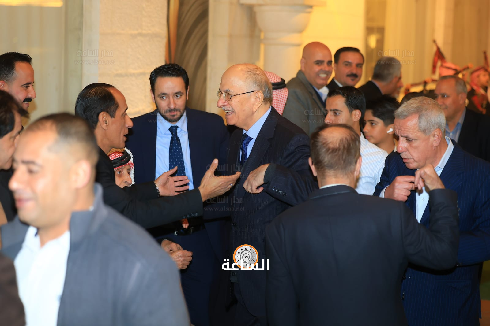 Madar Al-Saa Images 0.41012189692970724