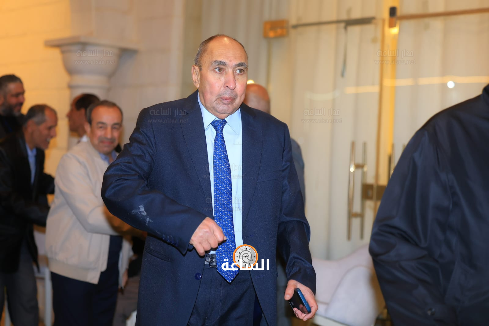 Madar Al-Saa Images 0.4912691182746116