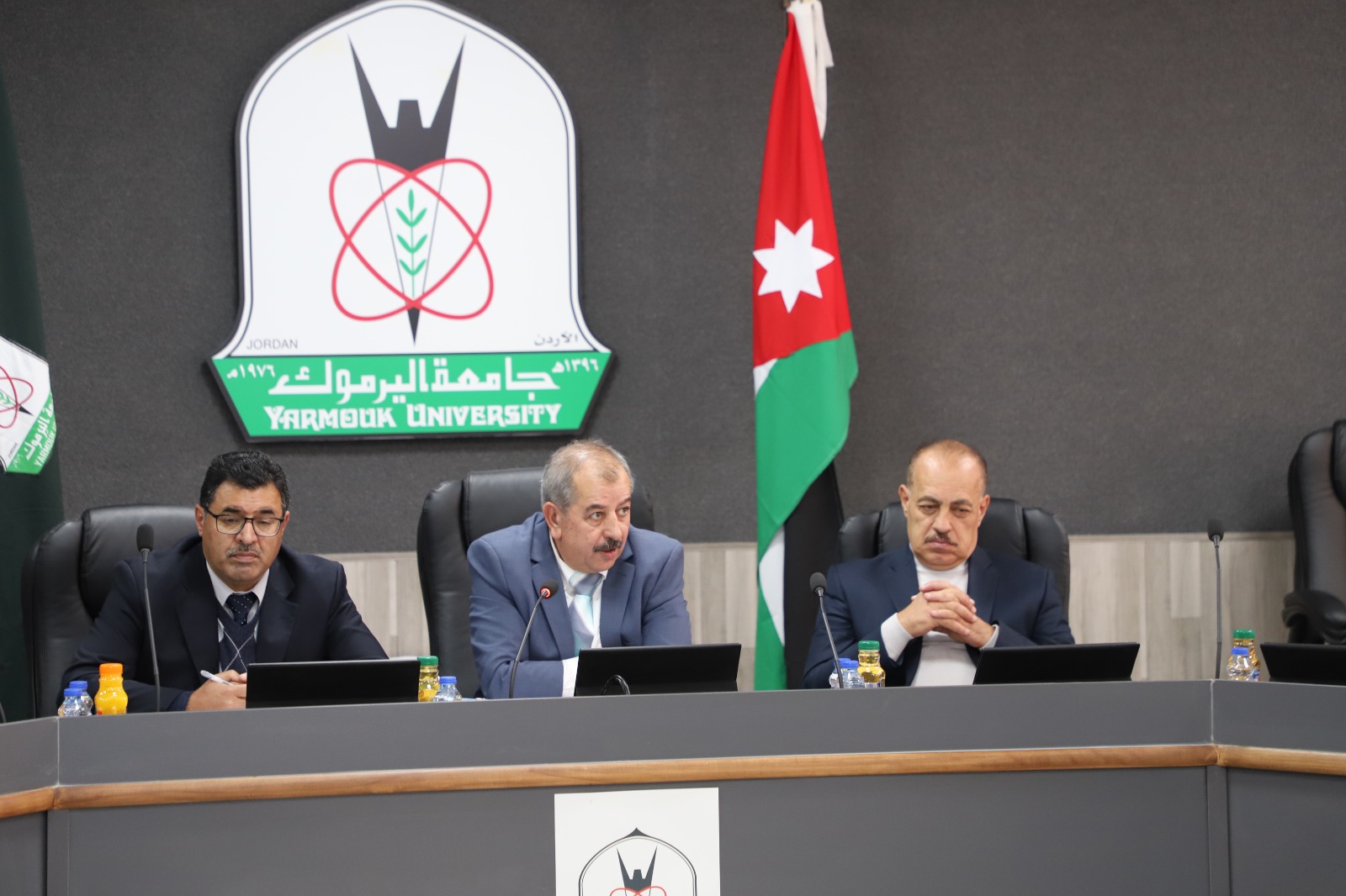 Madar Al-Saa Images 0.3016346537732436