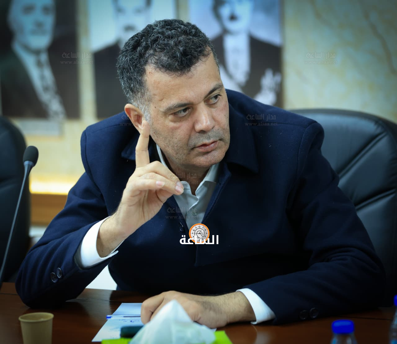 Madar Al-Saa Images 0.8647046648247827