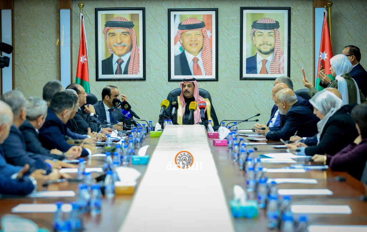 Madar Al-Saa Images 0.2671253498938885