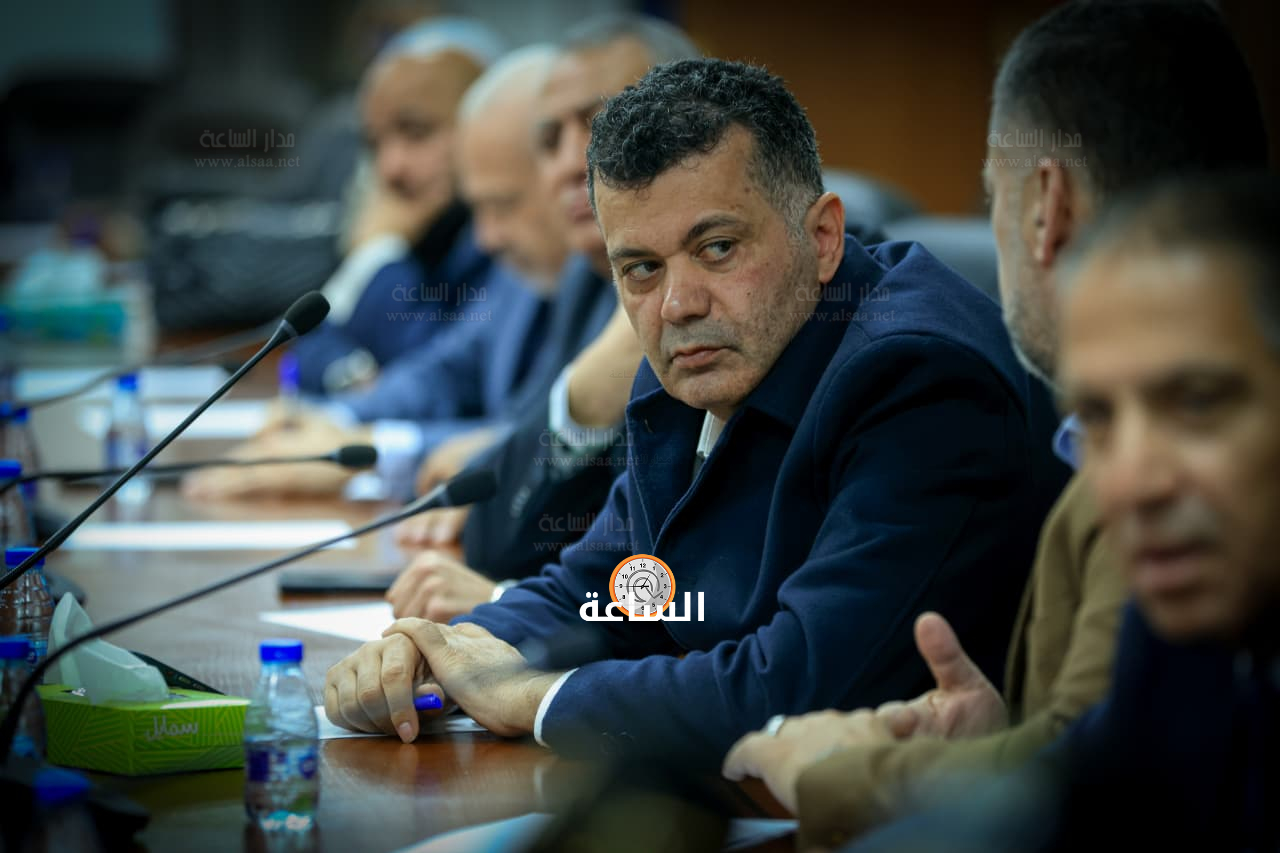 Madar Al-Saa Images 0.2151470382212909