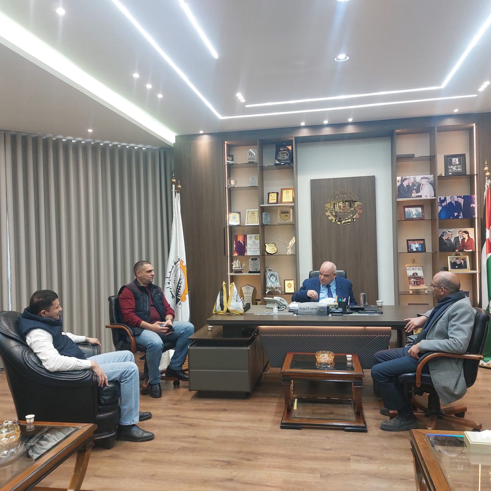 Madar Al-Saa Images 0.7574063072555259