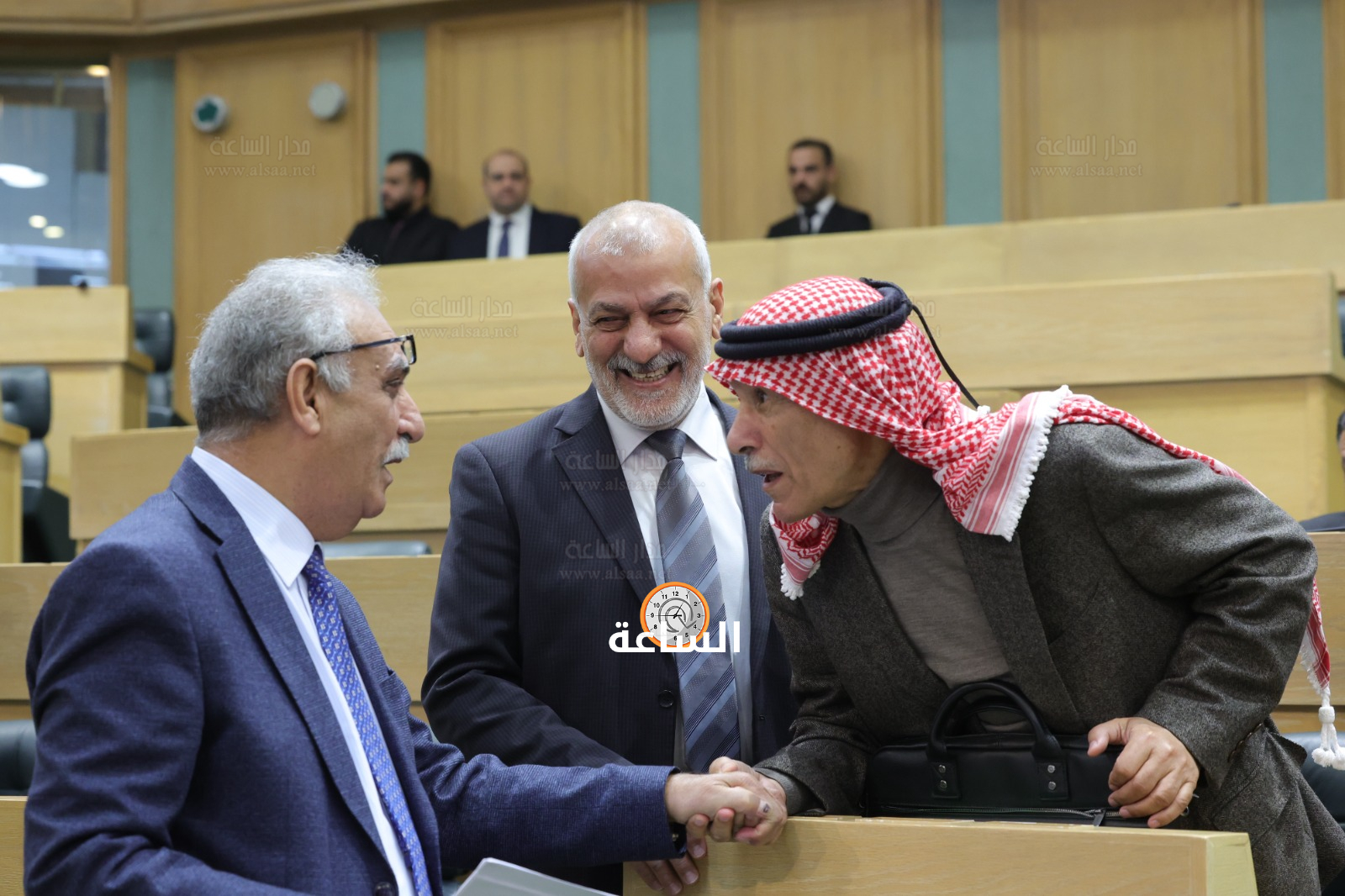 Madar Al-Saa Images 0.438218745006251