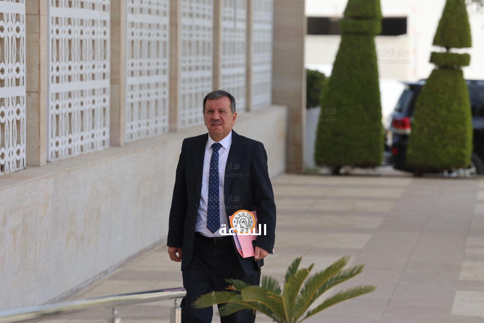 Madar Al-Saa Images 0.7625655440399668