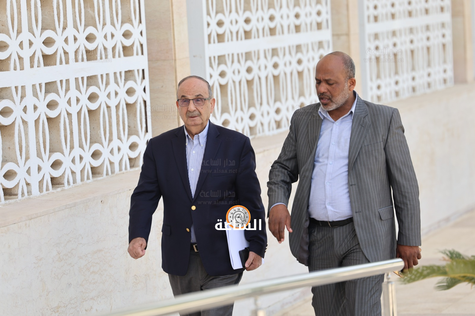 Madar Al-Saa Images 0.7802117016538713