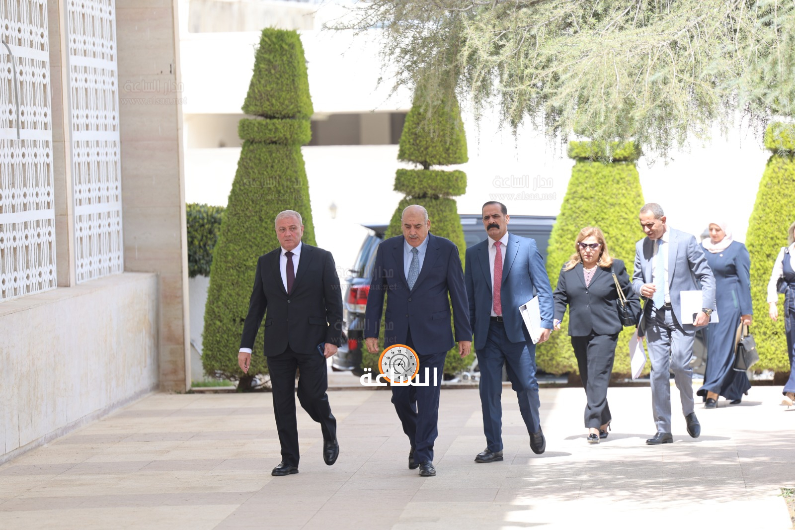 Madar Al-Saa Images 0.10474271000785962