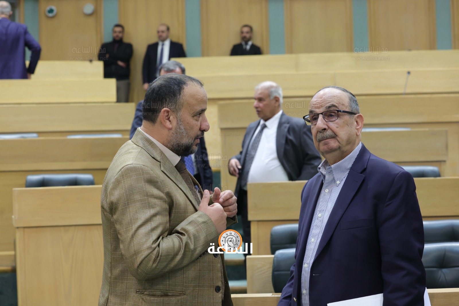 Madar Al-Saa Images 0.7663091105097137