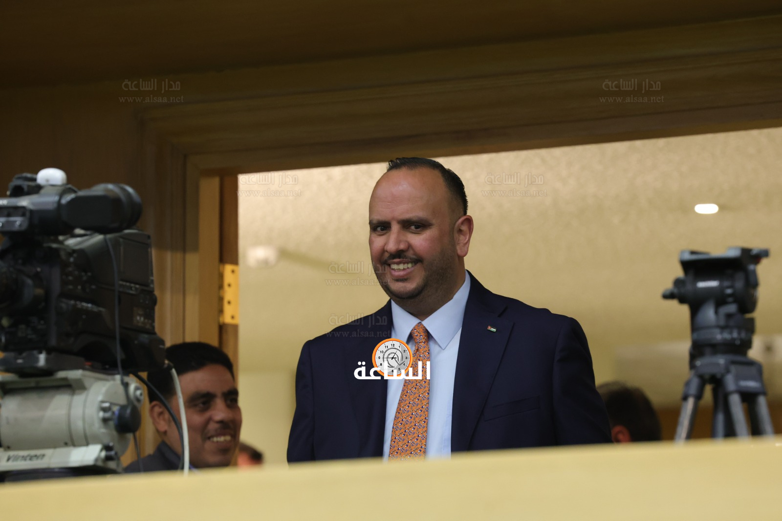 Madar Al-Saa Images 0.8080099086162004