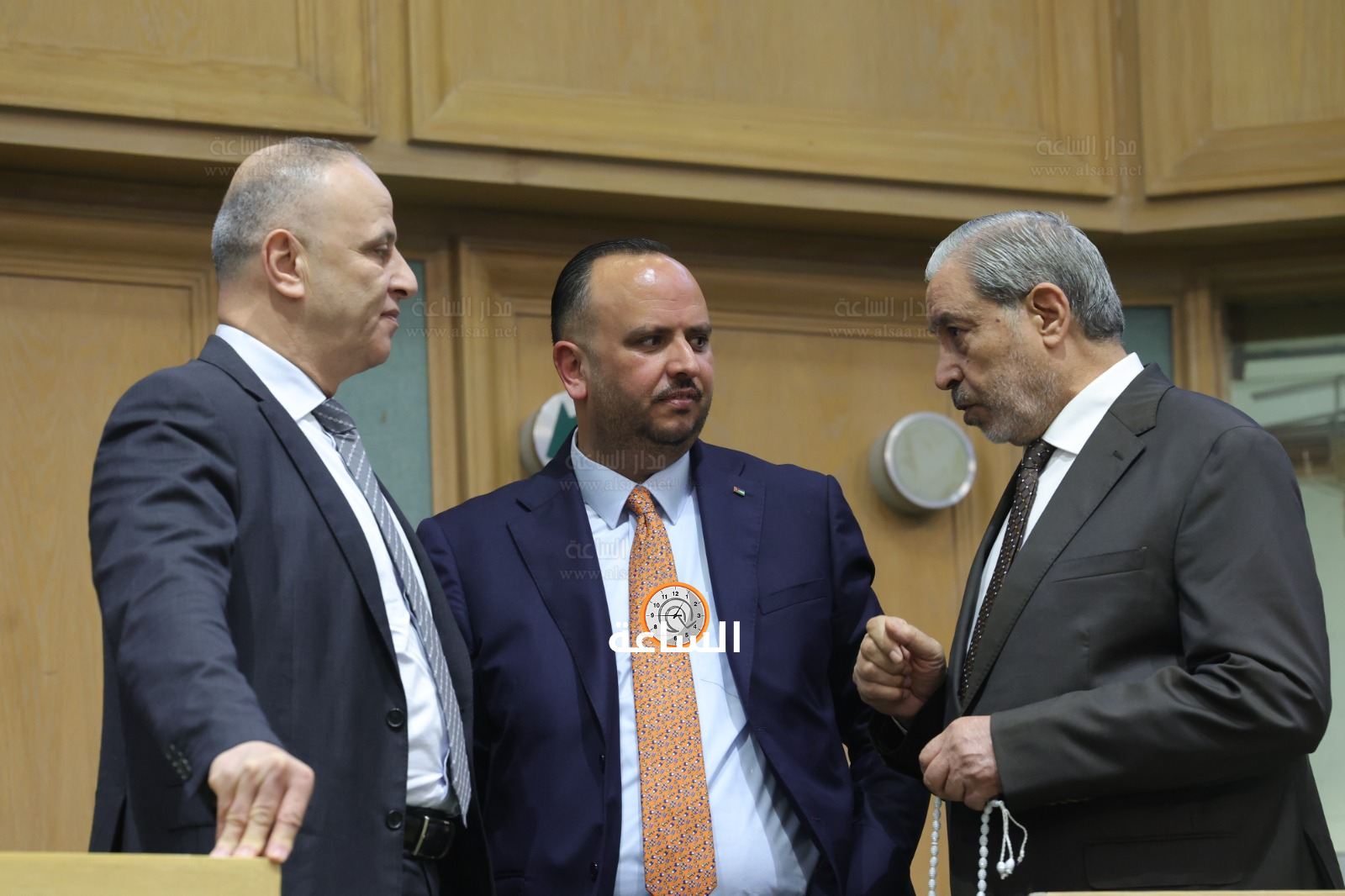 Madar Al-Saa Images 0.497300848979616