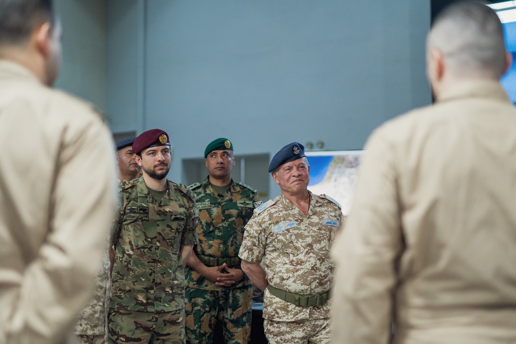 Madar Al-Saa Images 0.952156447475987