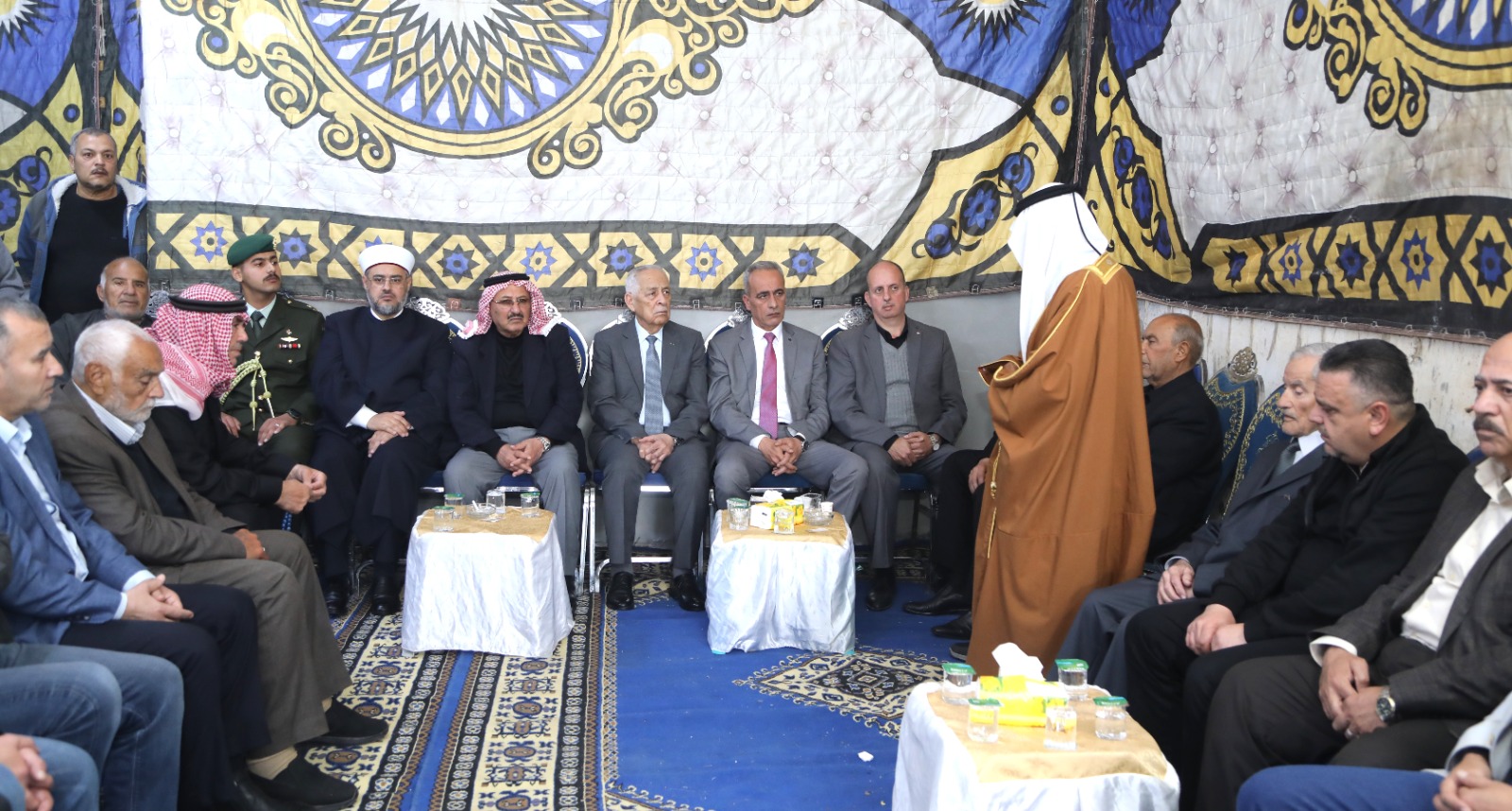 Madar Al-Saa Images 0.9608008205056182