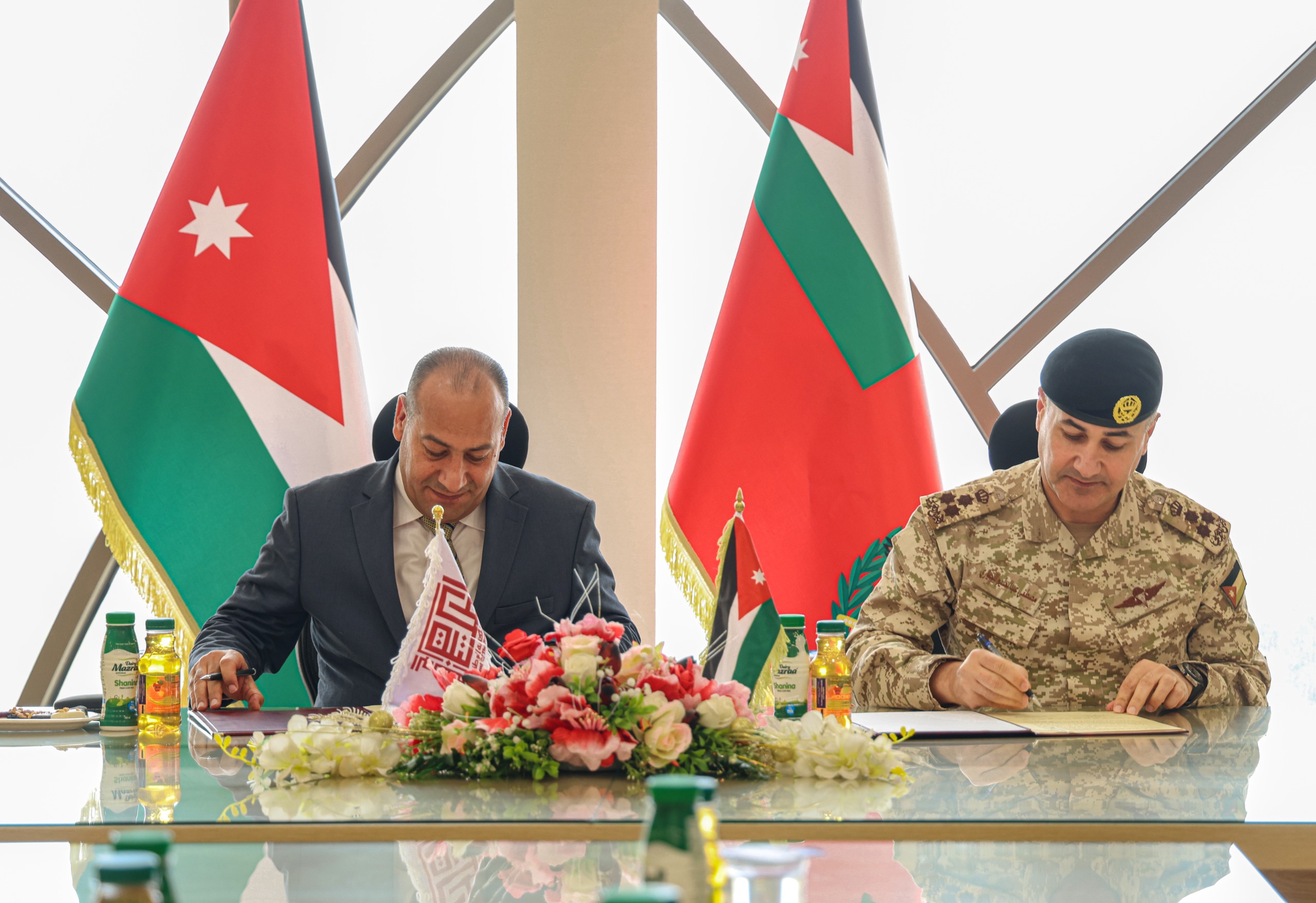 Madar Al-Saa Images 0.5411246410478466