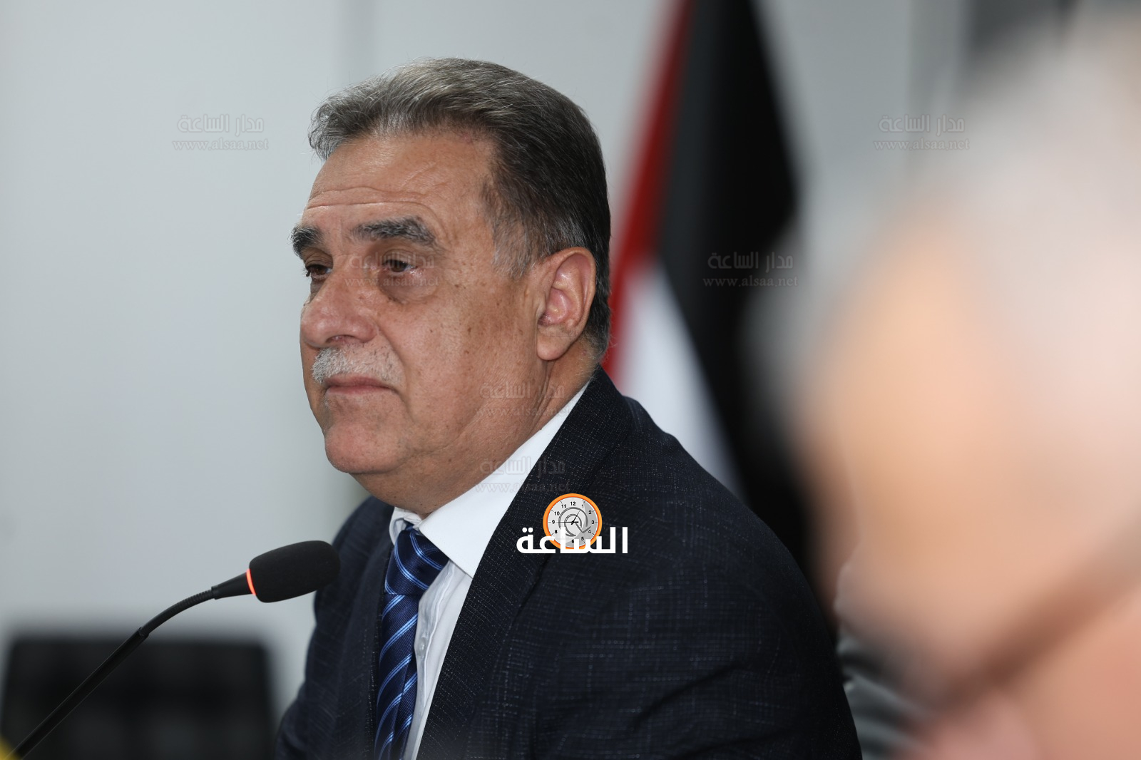 Madar Al-Saa Images 0.8023492579963375